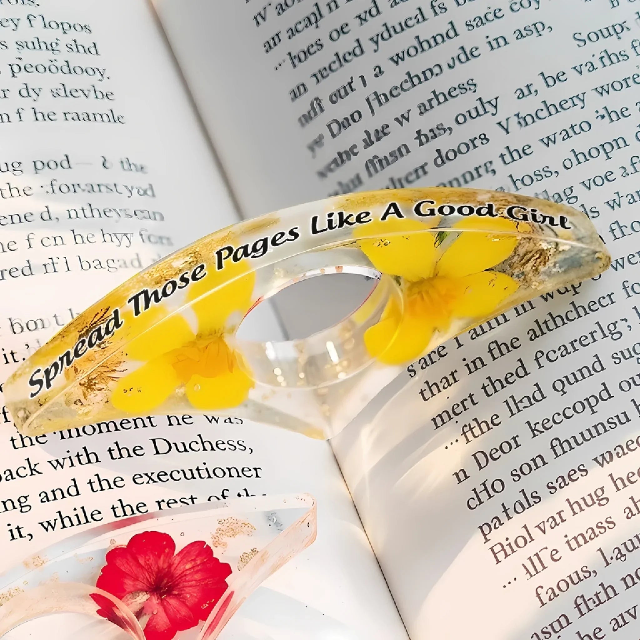 Custom Resin Book Page Holder - Personalized Bookish Gifts For Book Lovers, Bookworms, Readers - Read Dream Repeat