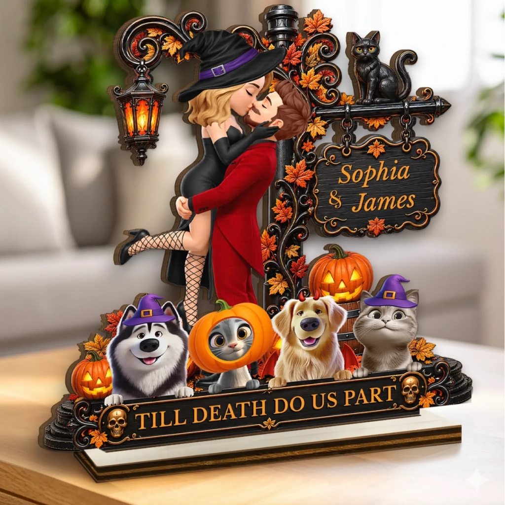 Custom 2-Layered Wooden Plaque - Personalized Halloween Decor Anniversary Wedding Gifts For Husband And Wife, Dog Cat Lovers - Spooky Hearts And Paws